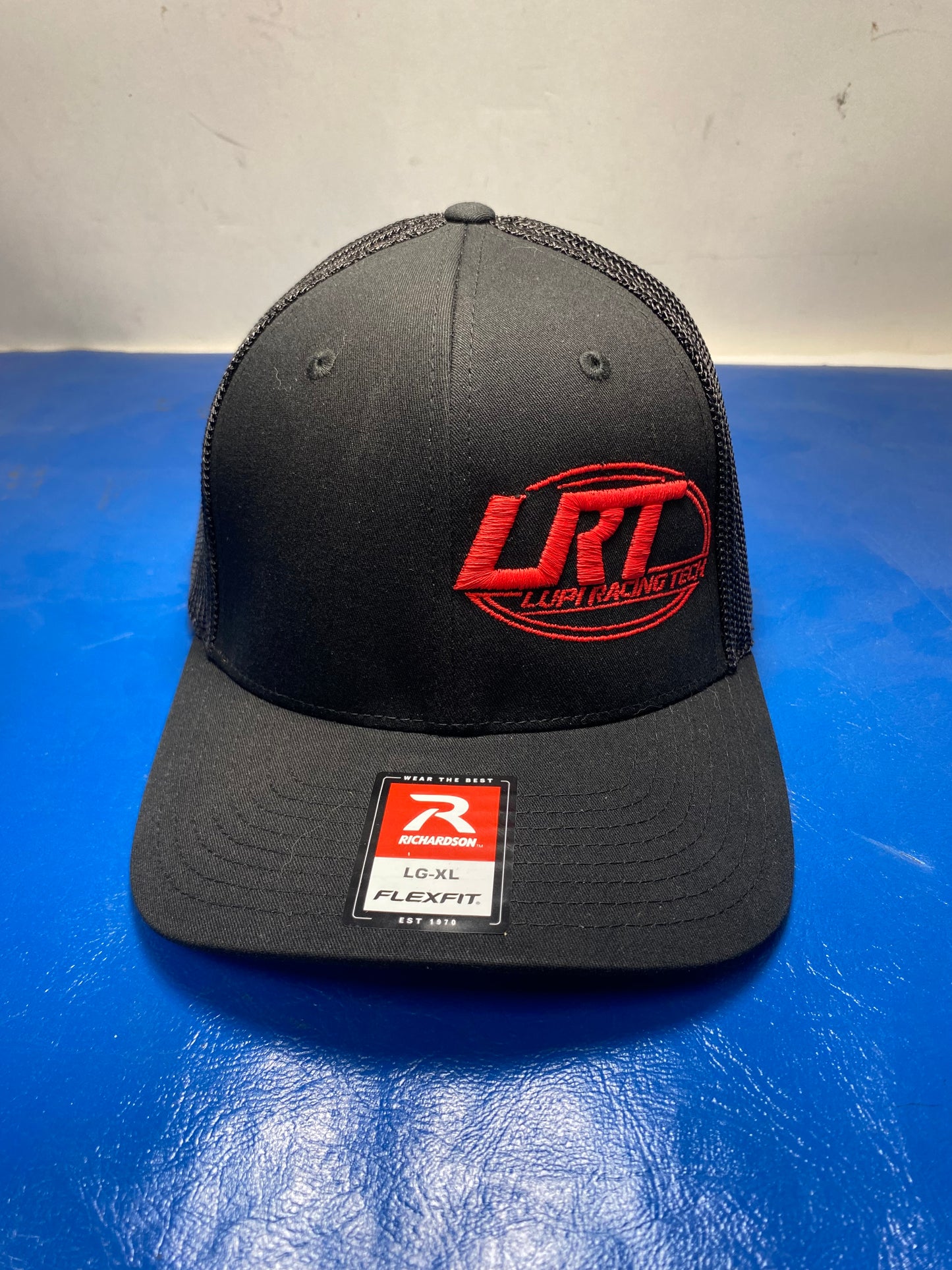 Flexfit mesh style hats