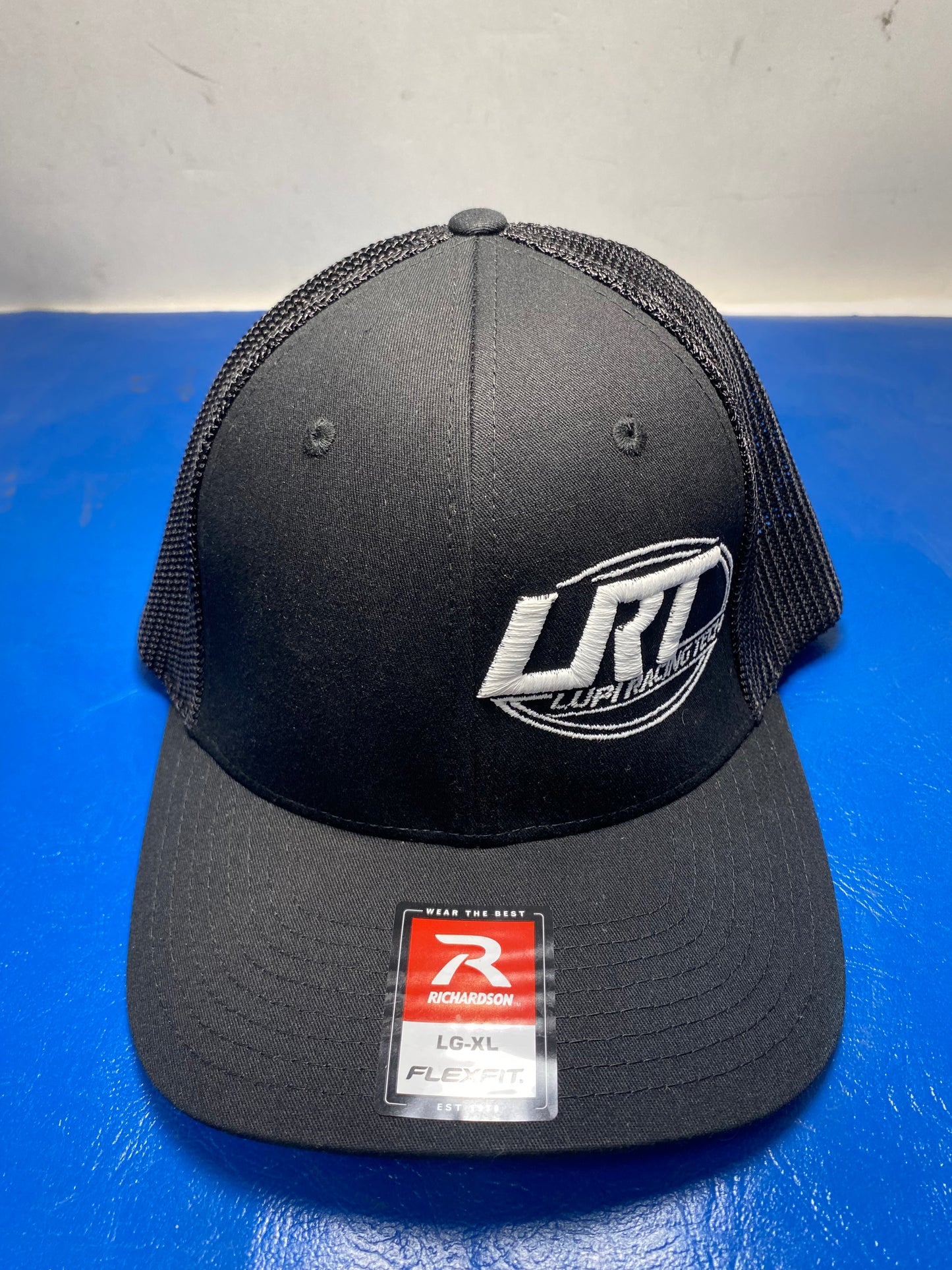 Flexfit mesh style hats